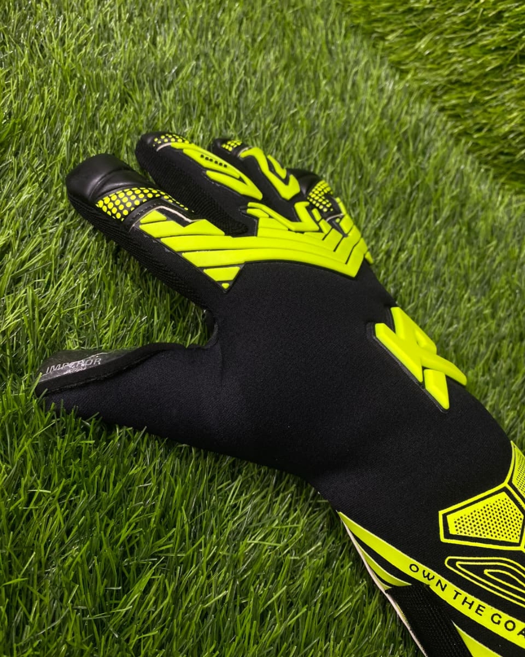 Keepler Imperor - Black & Neon Lime